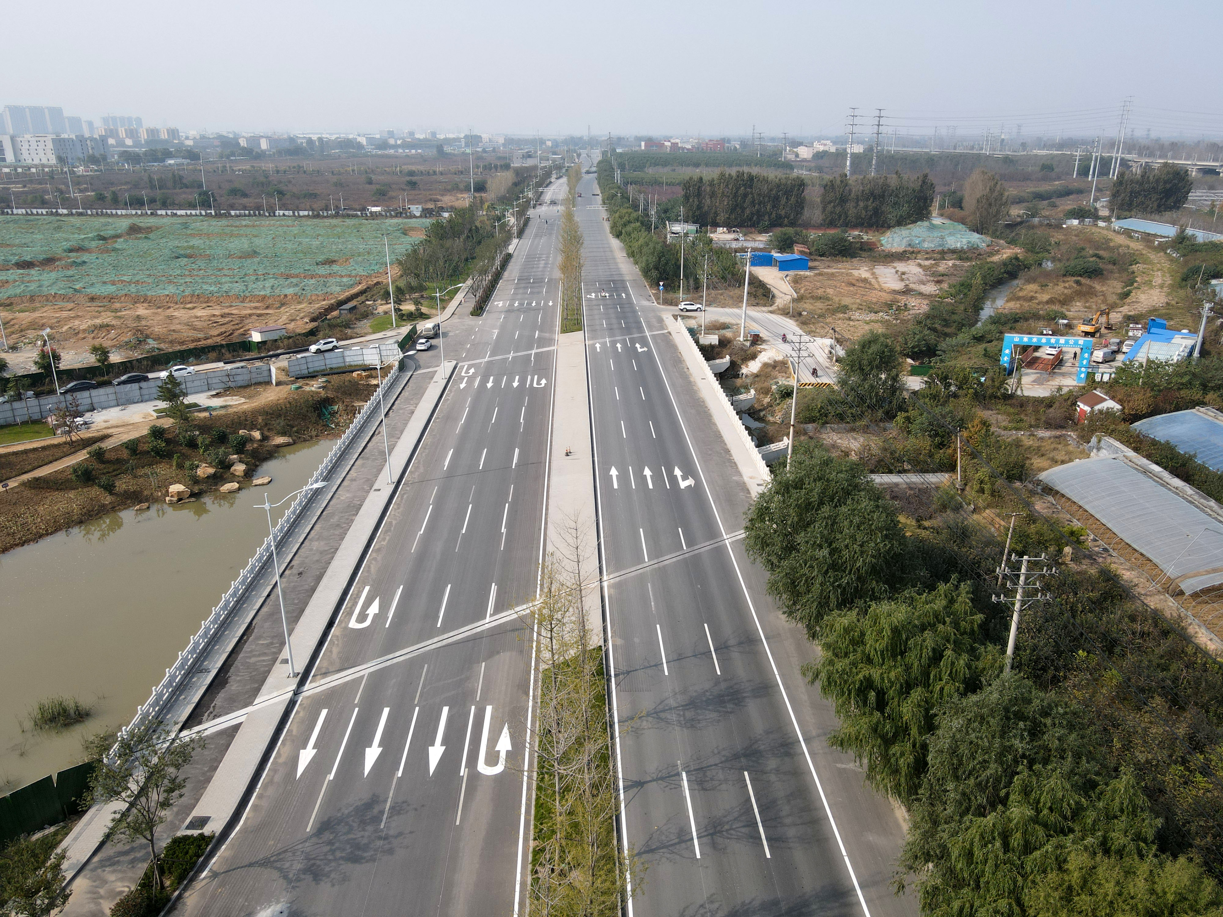 濟(jì)南市溫梁路（稼軒路至春暉路）道路建設(shè)工程